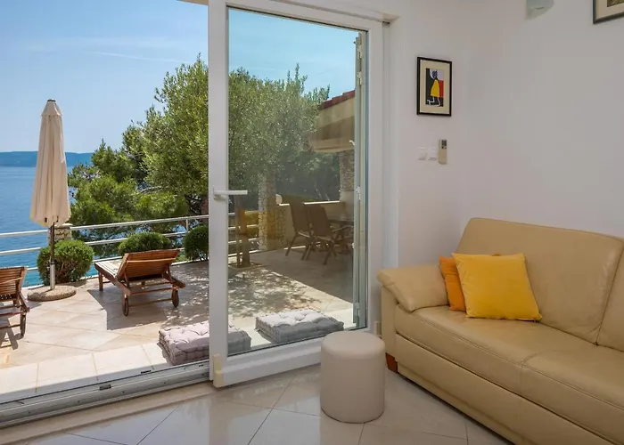 House Karlo Tatil Evi Pisak