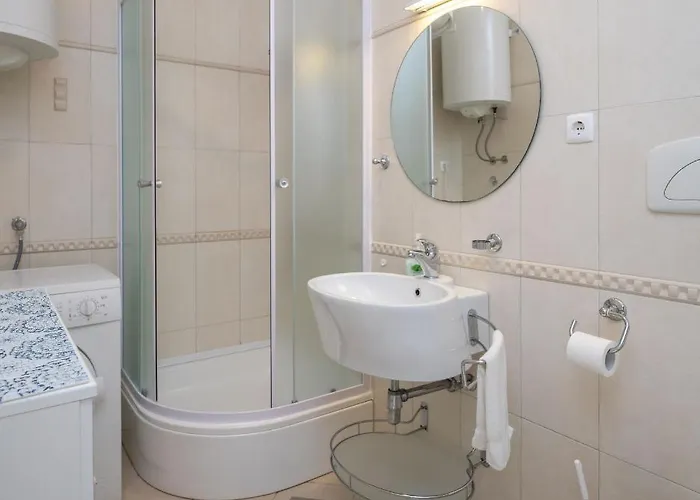 House Karlo Tatil Evi *