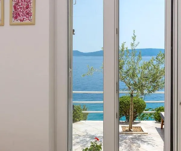 Tatil Evi House Karlo Pisak